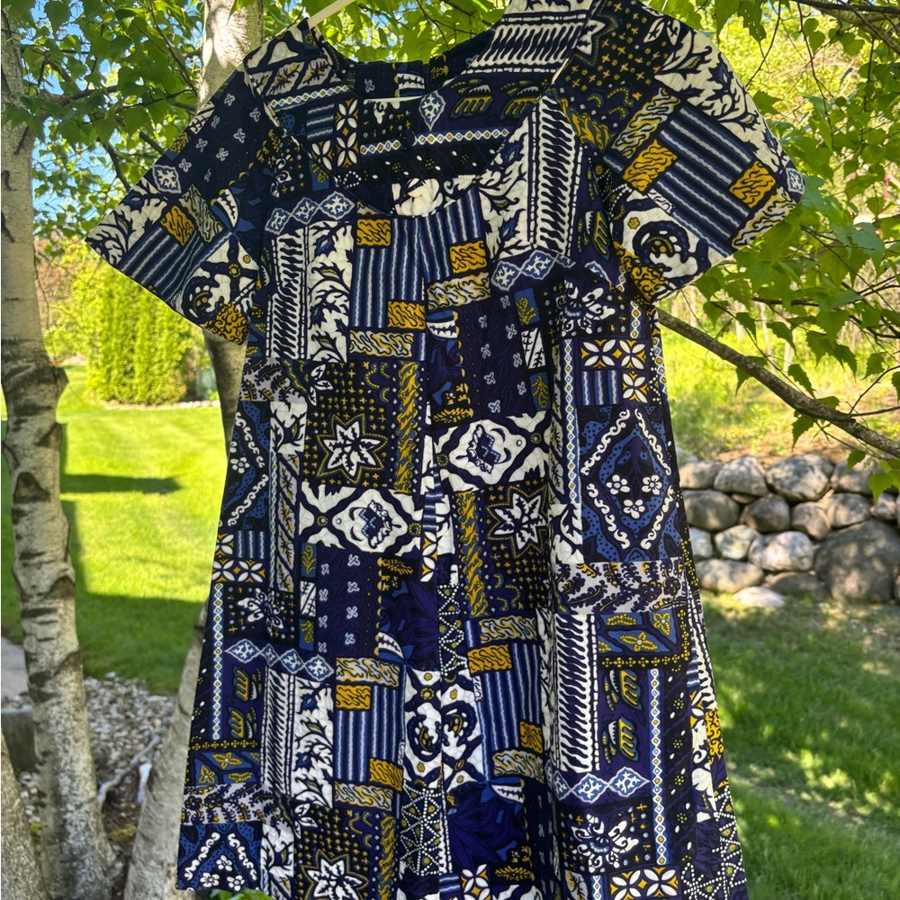 Stylish Blue and Yellow Patterned Dress